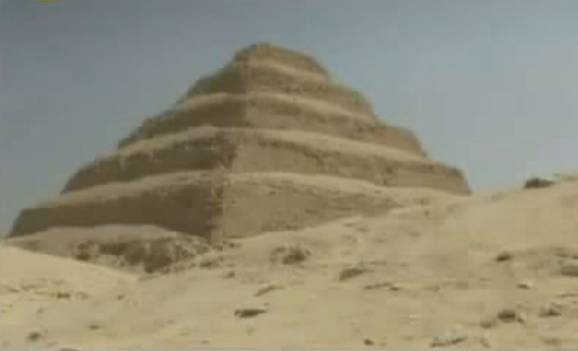 voix_off_pyramides_frontieres_de_la_science